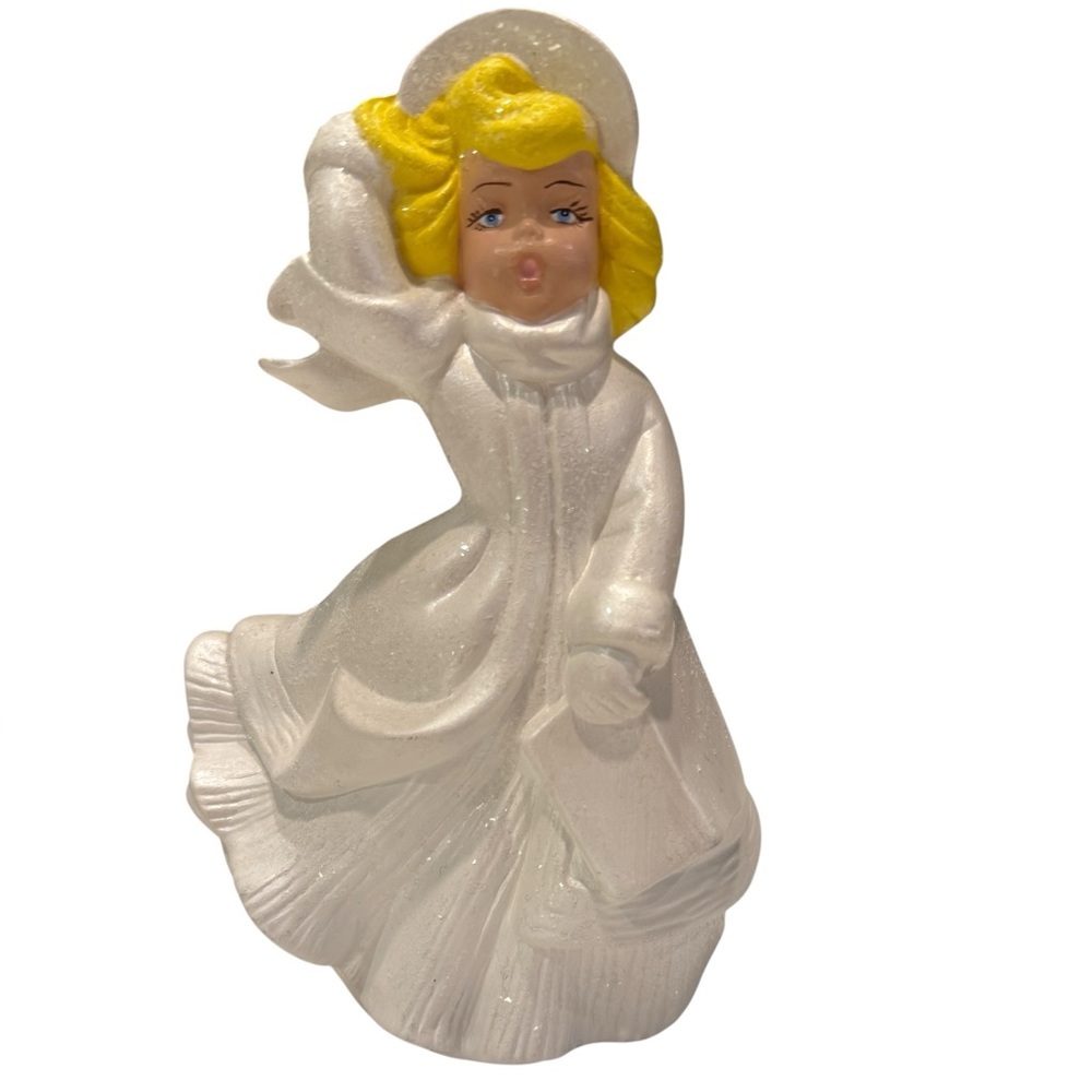 Atlantic Mold Christmas Woman Caroler Collection Figurine Vintage “77